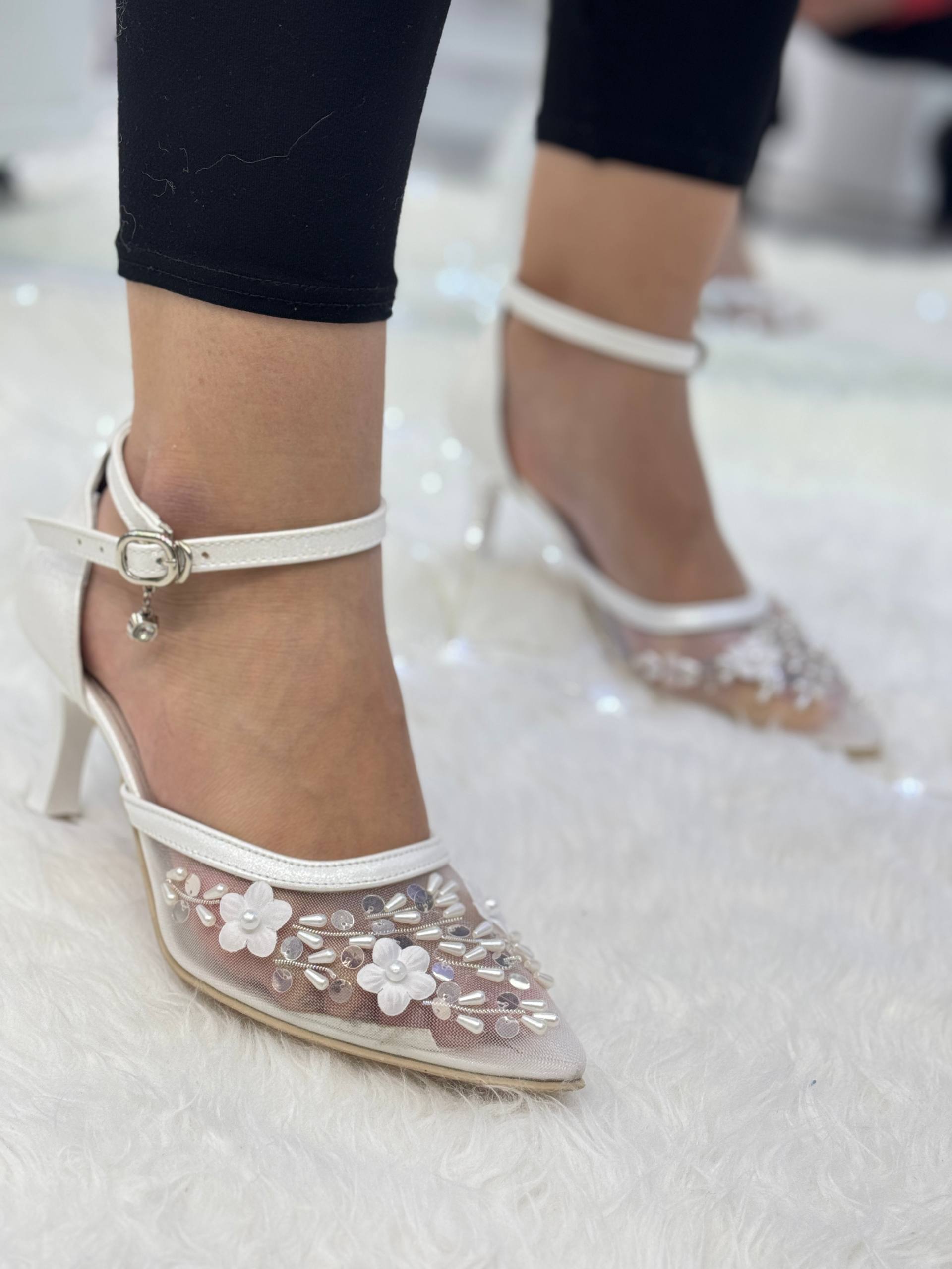 کفش مجلسی توری مرواریدکار شده