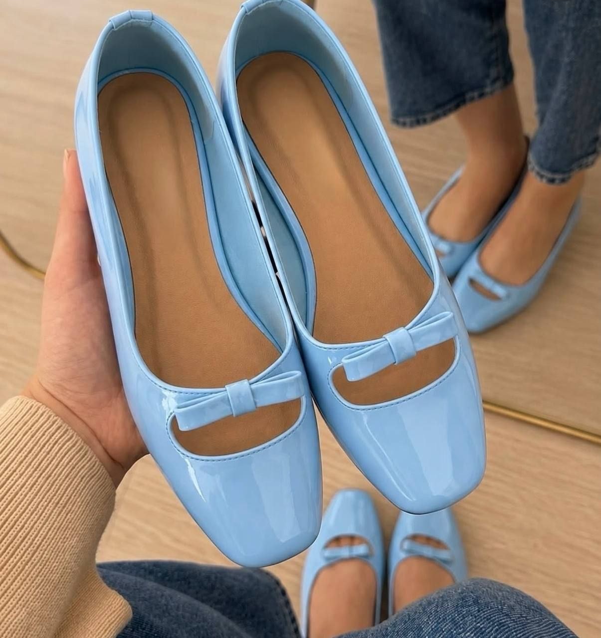 بابت عروسکی تخت